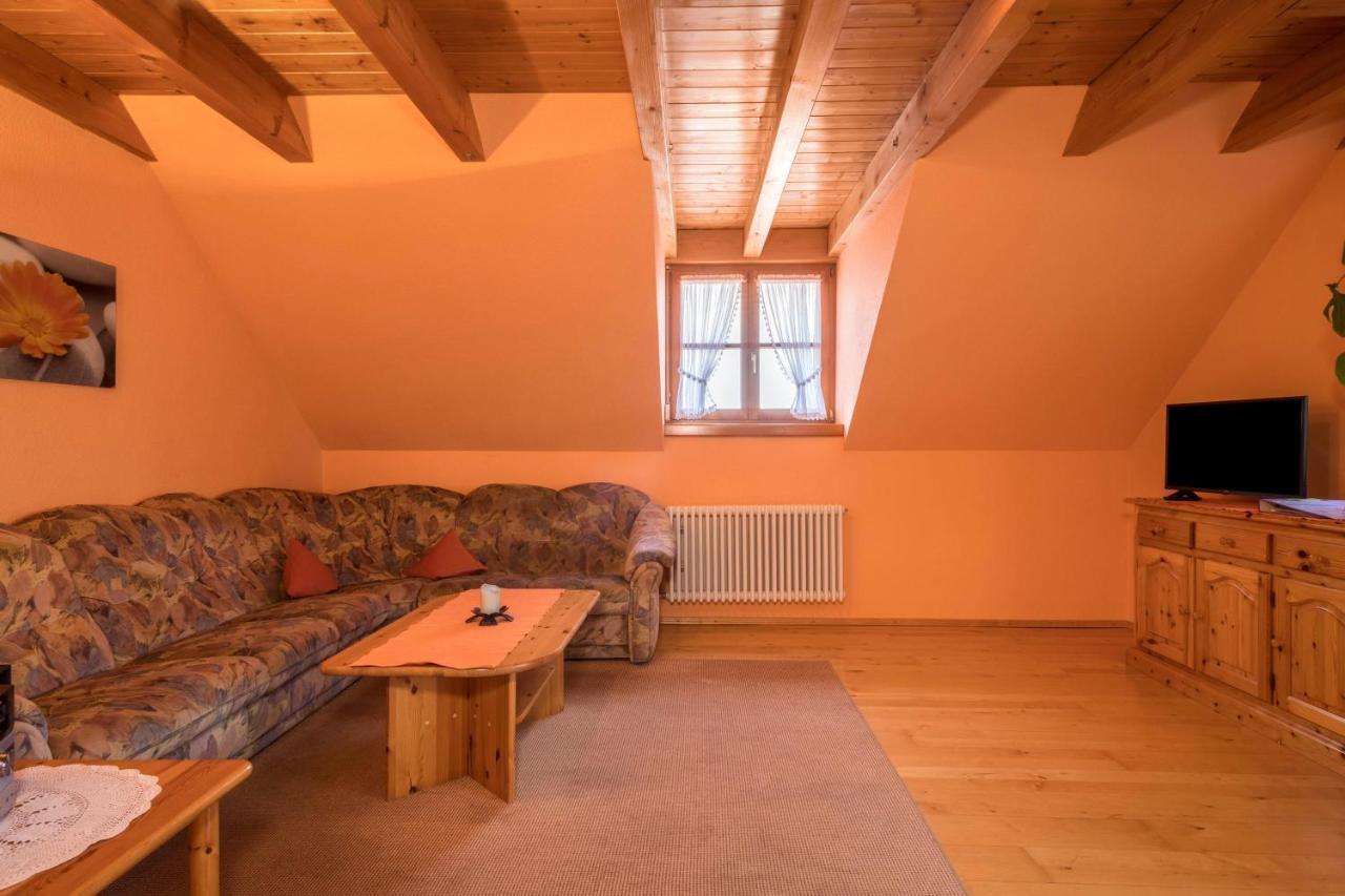 Ferienwohnung Heimpel 크레스브론암보덴지 외부 사진