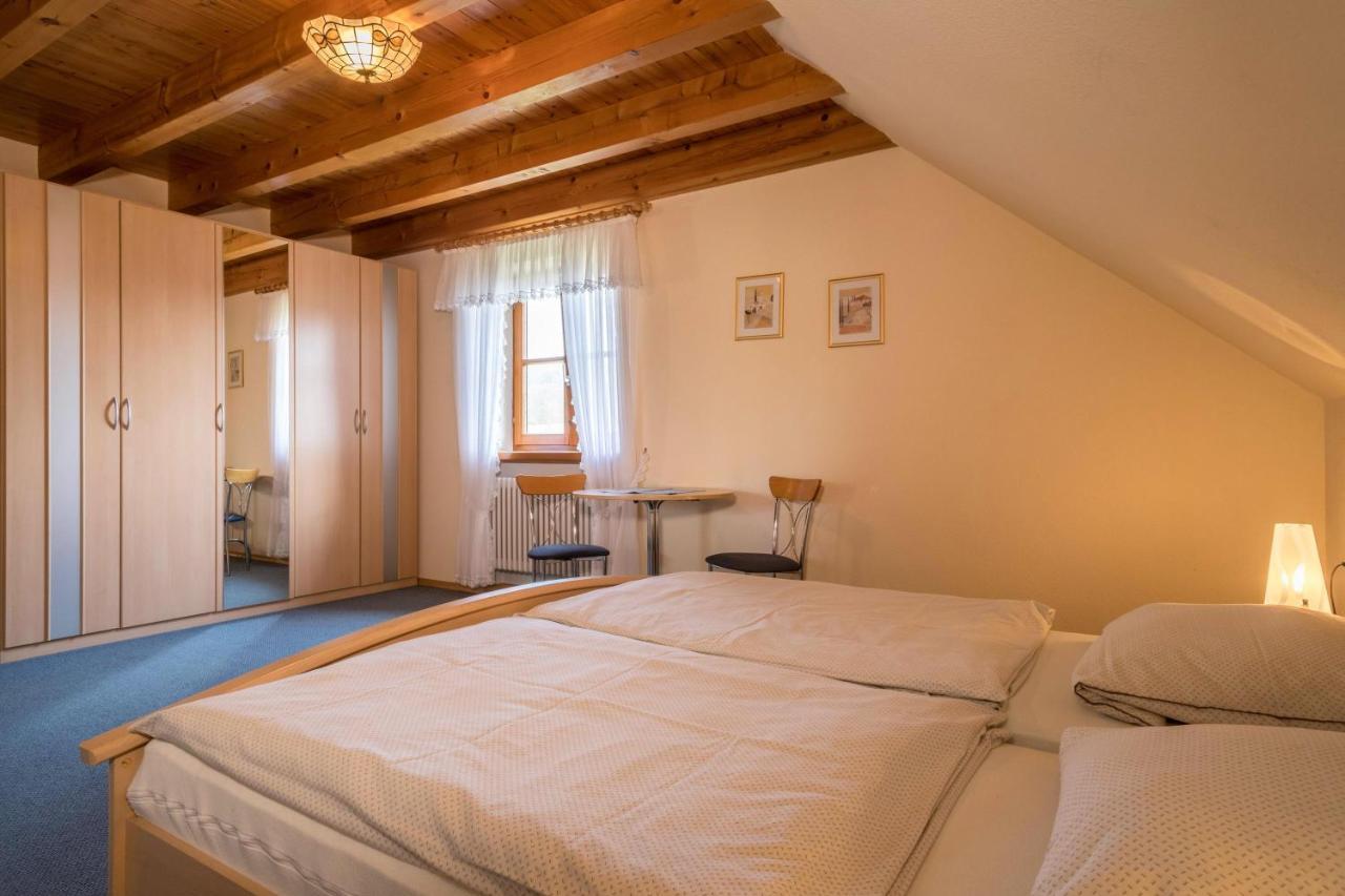 Ferienwohnung Heimpel 크레스브론암보덴지 외부 사진