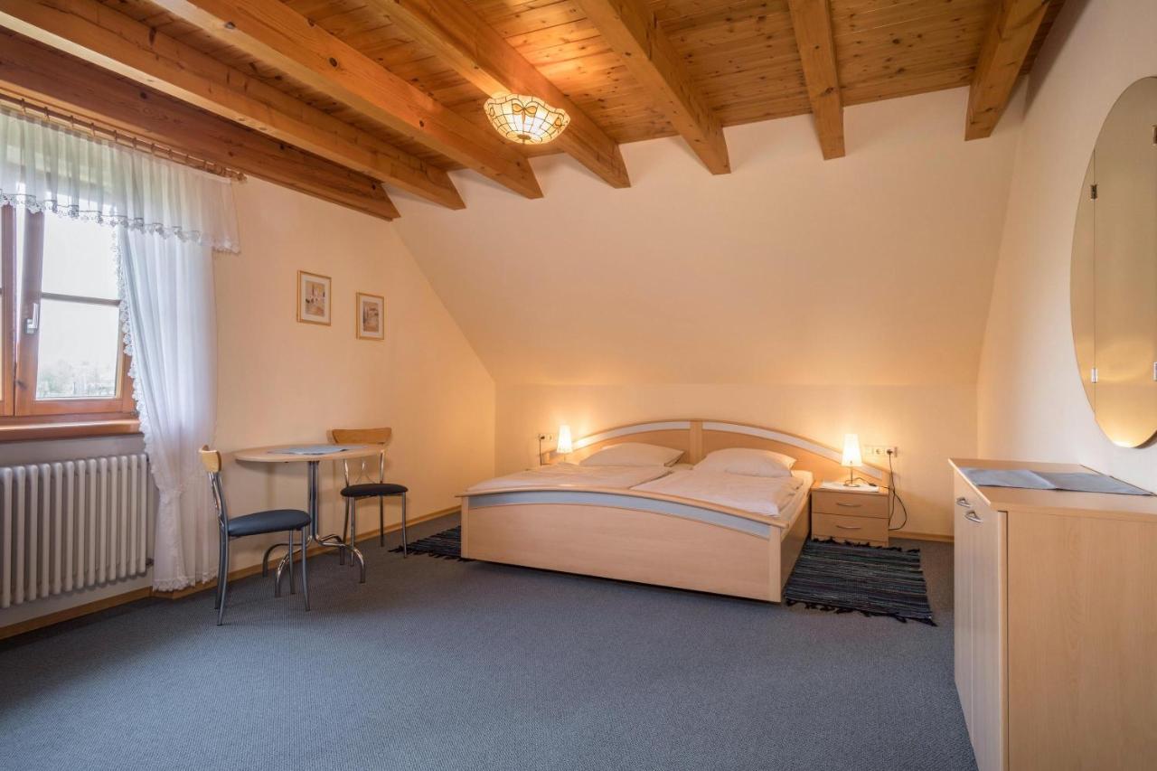 Ferienwohnung Heimpel 크레스브론암보덴지 외부 사진
